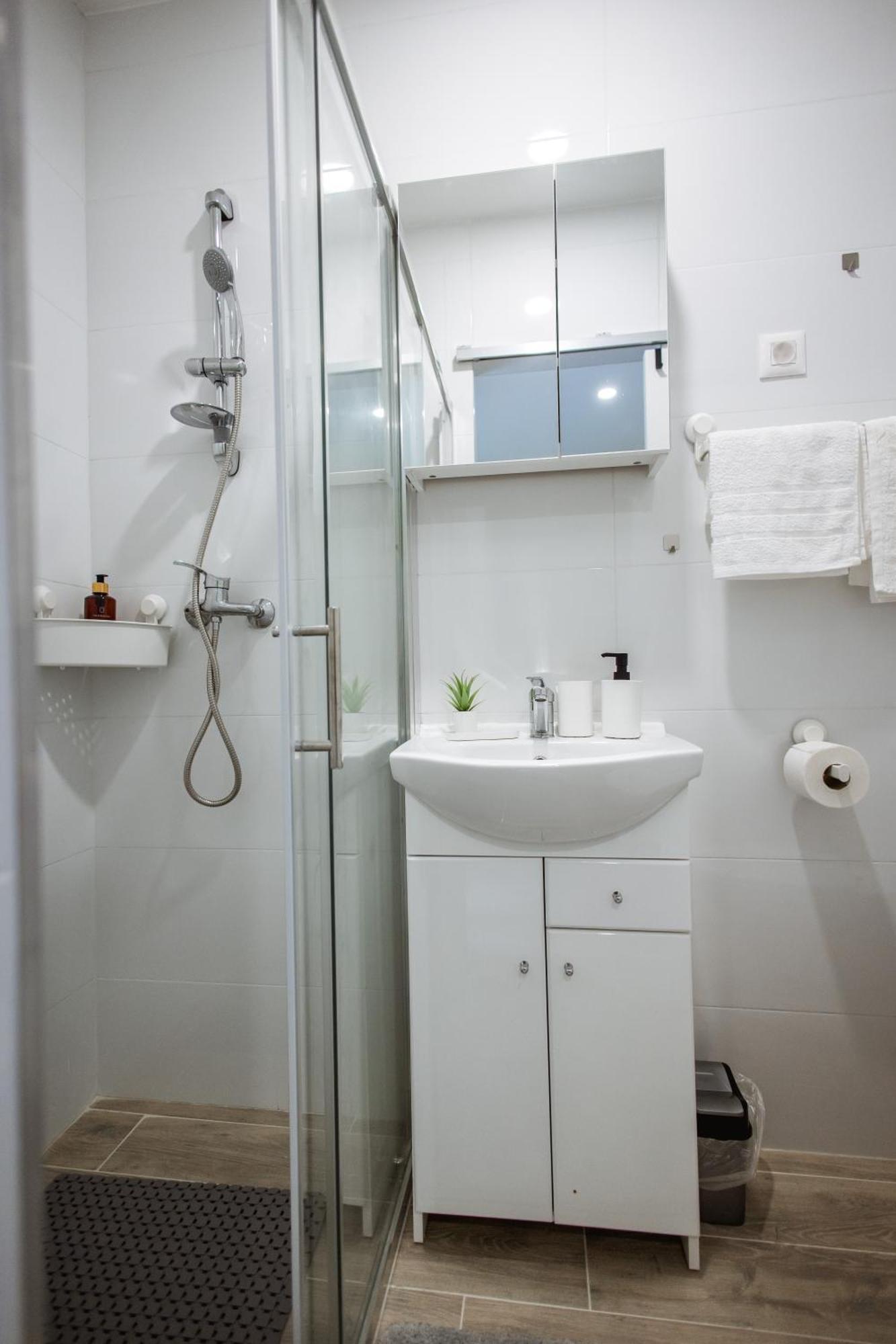 Cozy Studio Apartment In Osijek - Self Check In 외부 사진