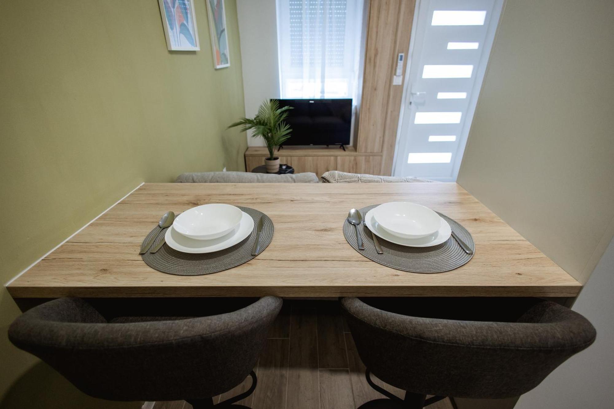 Cozy Studio Apartment In Osijek - Self Check In 외부 사진